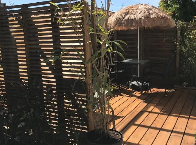 Les Aulnes De Et Piste Cyclable ,5mn A Pied 게스트하우스 상기네